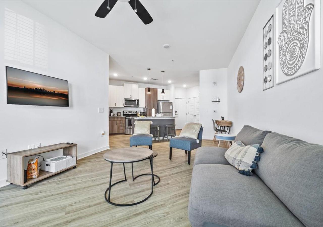 Luxurious 1 Bedroom Apartment Near Braves Stadium アトランタ エクステリア 写真