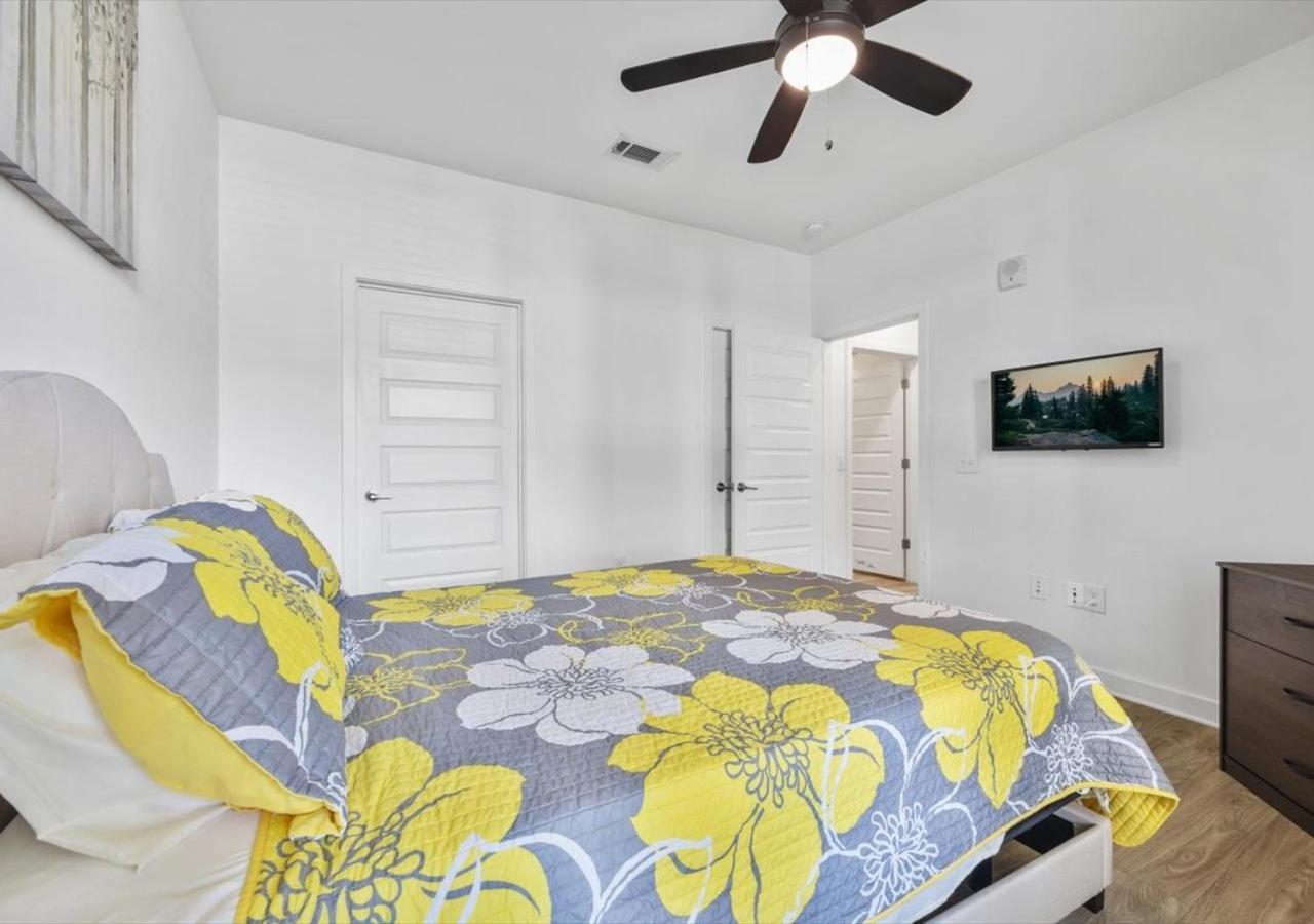 Luxurious 1 Bedroom Apartment Near Braves Stadium アトランタ エクステリア 写真